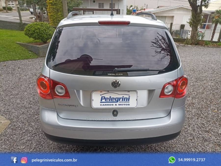 VOLKSWAGEN - SPACEFOX - 2009/2009 - Prata - R$ 34.000,00