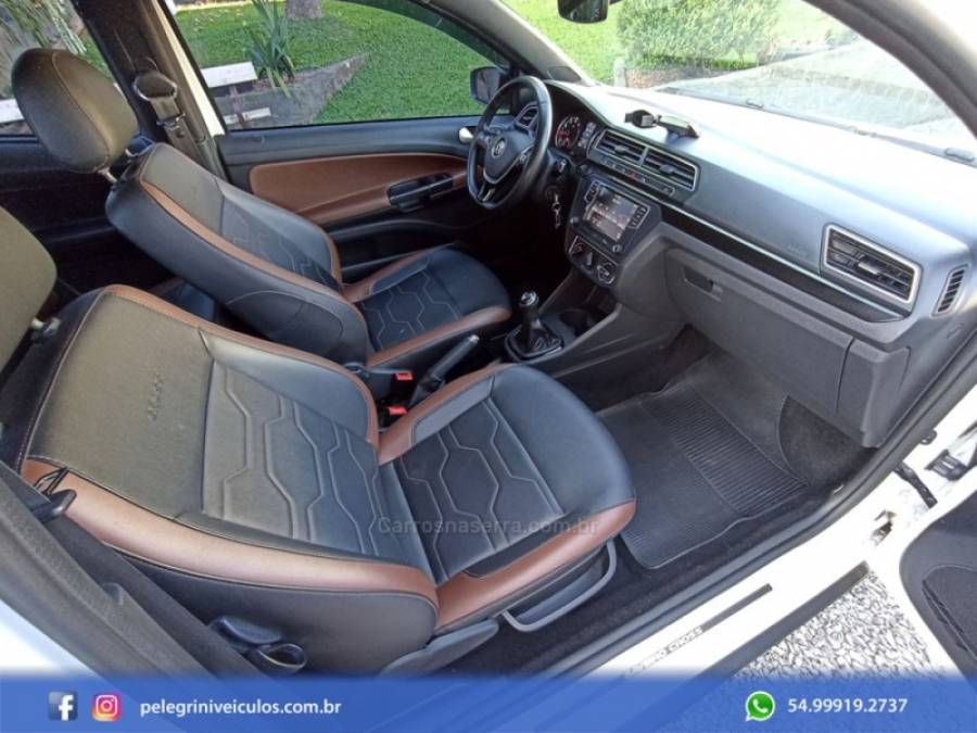 VOLKSWAGEN - SAVEIRO - 2021/2022 - Branca - R$ 93.500,00