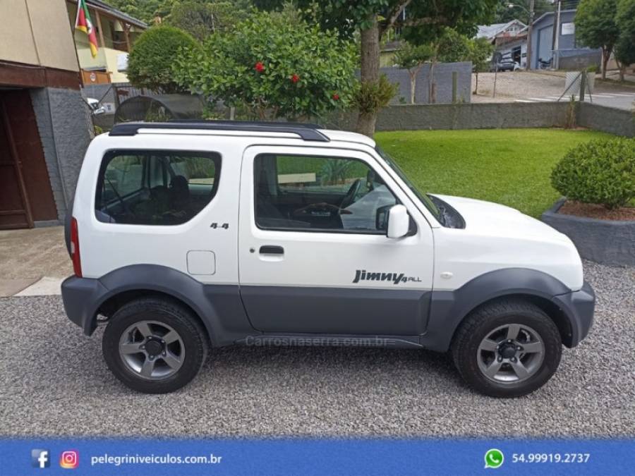 SUZUKI - JIMNY - 2018/2019 - Branca - R$ 79.500,00