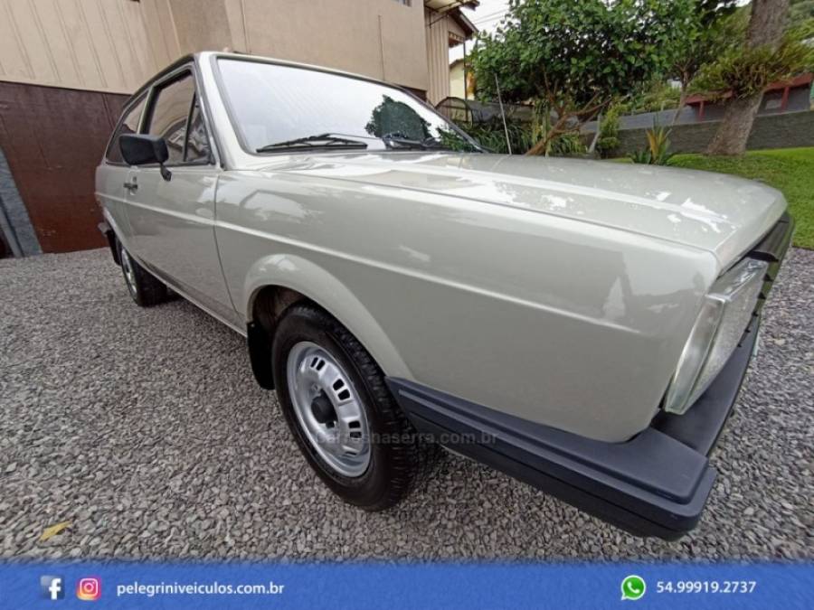 VOLKSWAGEN - GOL - 1985/1985 - Cinza - R$ 31.000,00