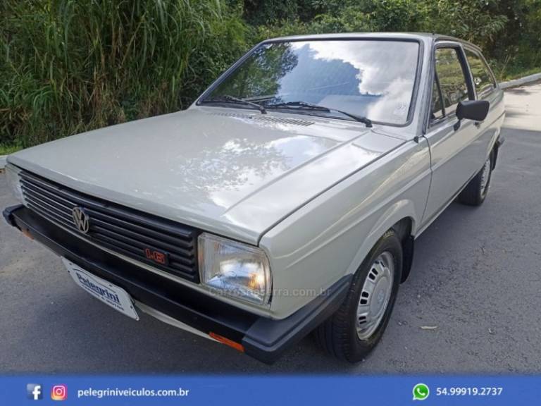 VOLKSWAGEN - GOL - 1985/1985 - Cinza - R$ 30.000,00