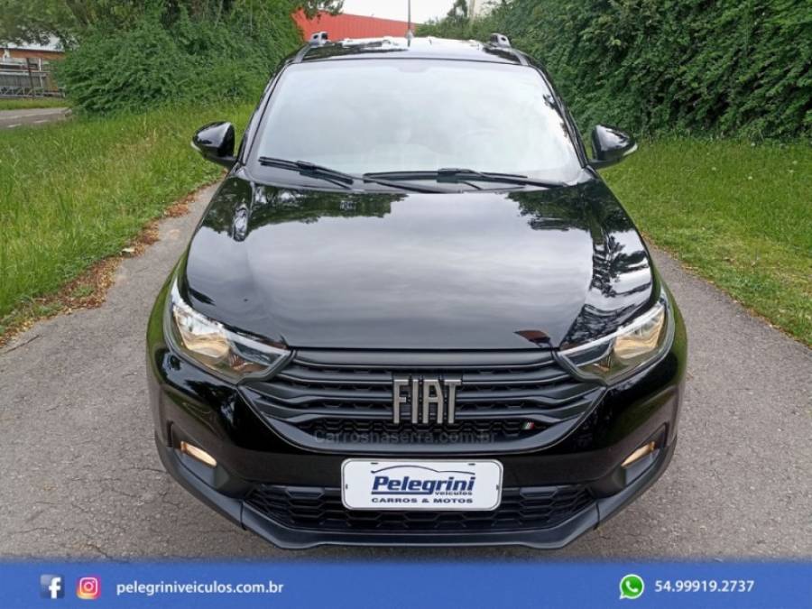 FIAT - STRADA - 2020/2021 - Preta - R$ 82.000,00