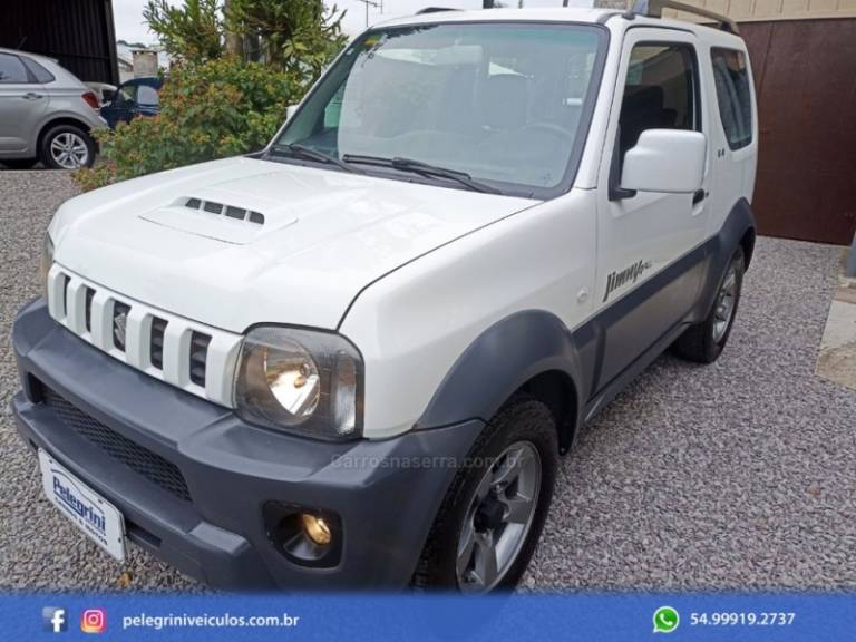 SUZUKI - JIMNY - 2018/2019 - Branca - R$ 79.500,00