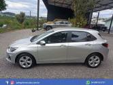 CHEVROLET - ONIX - 2022/2023 - Prata - R$ 83.500,00