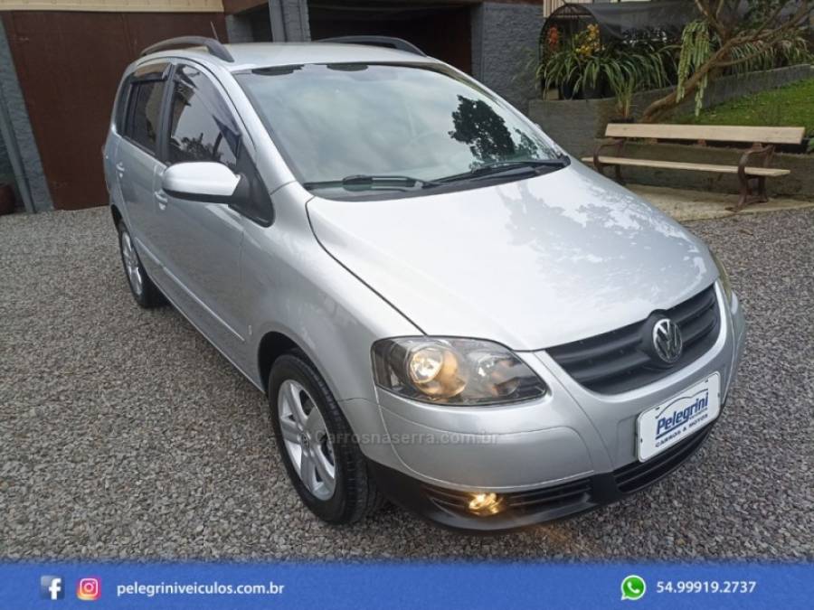 VOLKSWAGEN - SPACEFOX - 2009/2009 - Prata - R$ 34.000,00